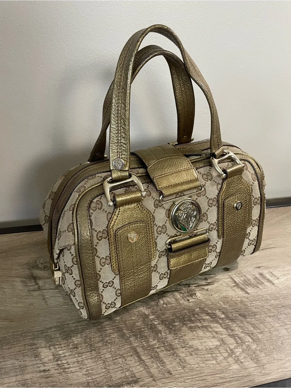 GUCCI Signature GG Monogram METALLIC GOLD Leather AVIATRIX Boston BAG Purse - Picture 1 of 8